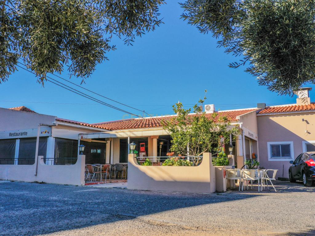 Quinta de Luxo em Silves com 10 Quartos e Piscina Comum - Image 42