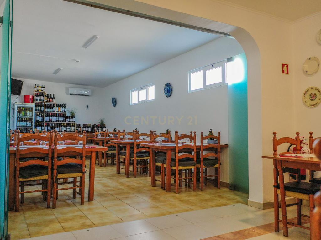 Quinta de Luxo em Silves com 10 Quartos e Piscina Comum - Image 46