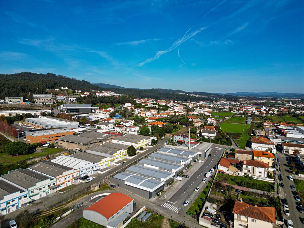 Armazém Industrial - Vila Frescainha São Pedro - Image 4