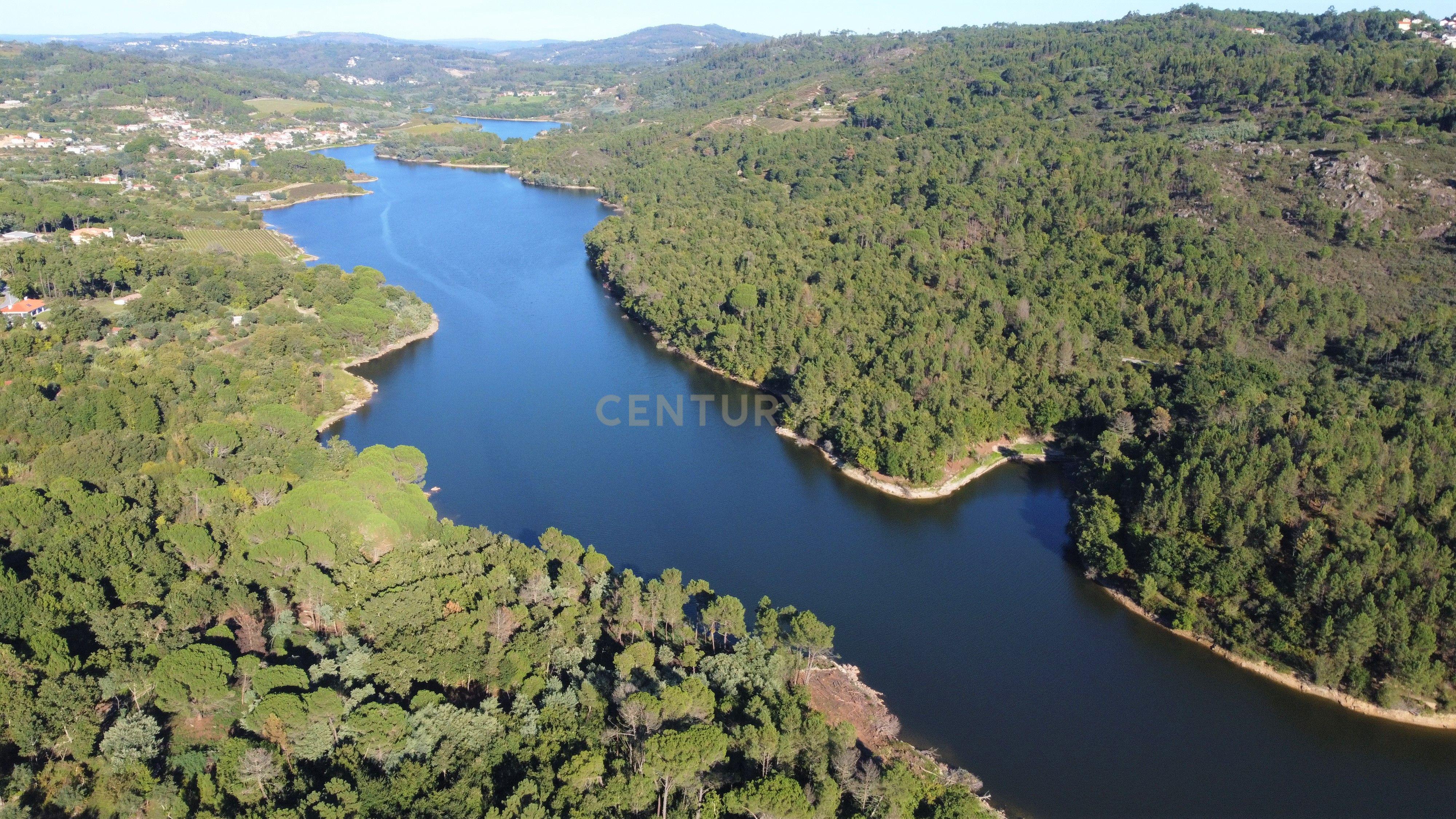 Quintinha próxima da Barragem de Fagilde, Rio Dão - Image 1