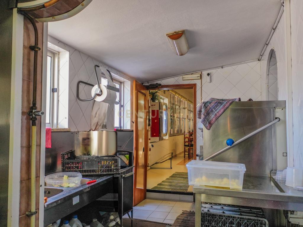 Quinta de Luxo em Silves com 10 Quartos e Piscina Comum - Image 54