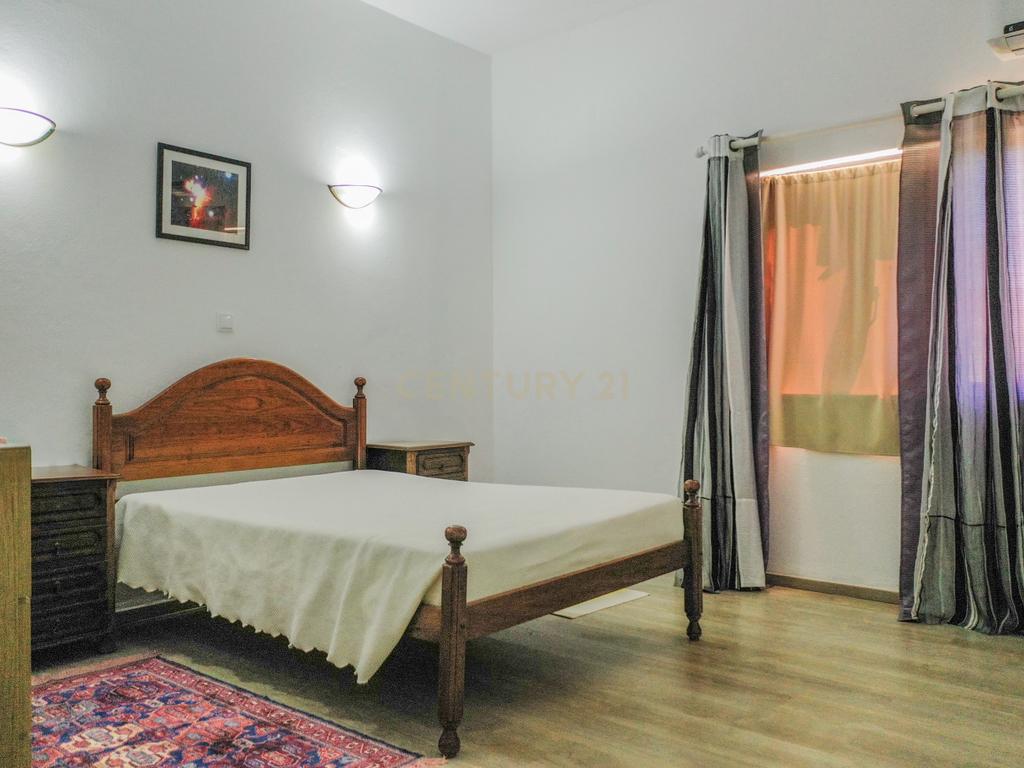 Quinta de Luxo em Silves com 10 Quartos e Piscina Comum - Image 58