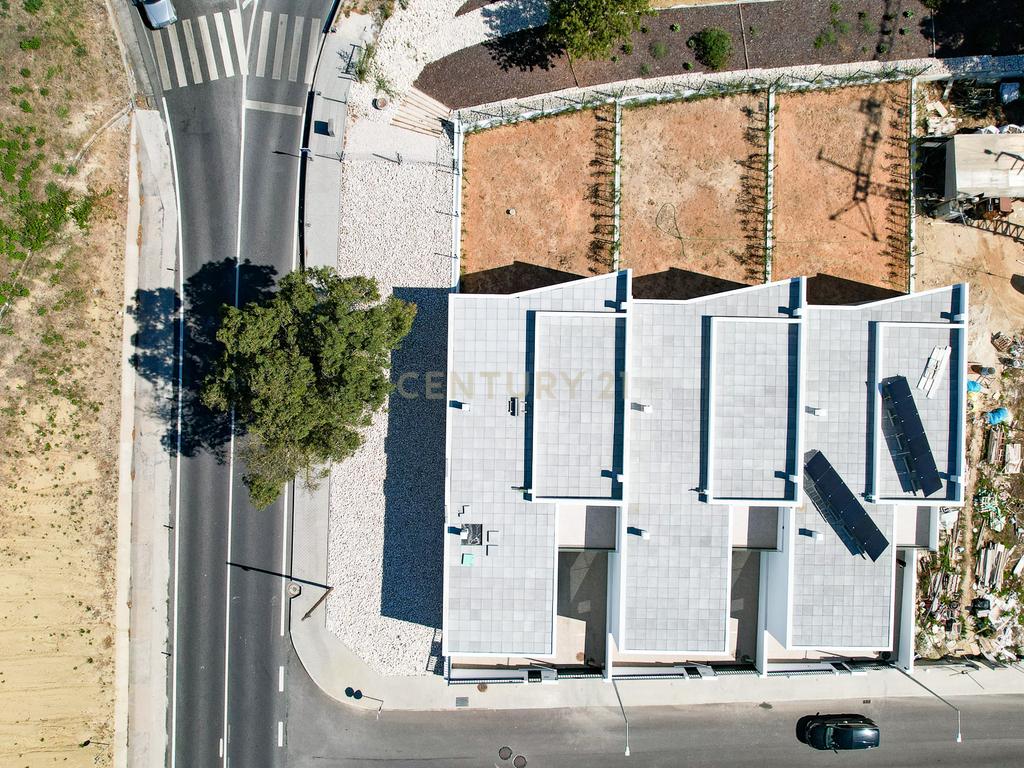 Moradia T3  em Torres Vedras: Pronta para Morar! - Image 74