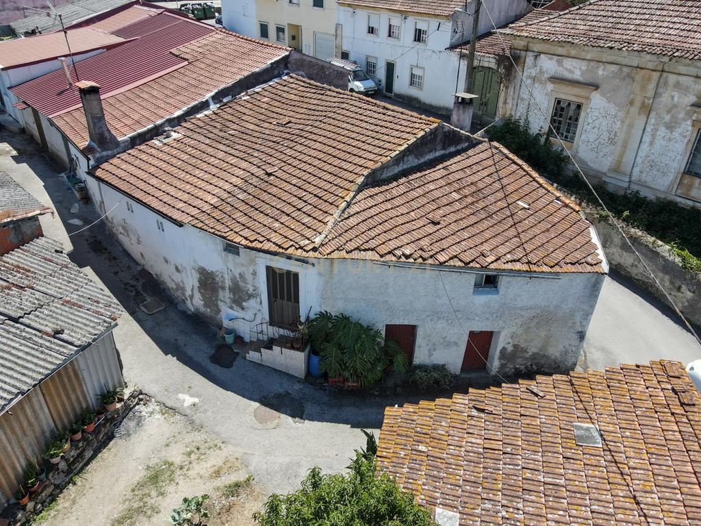 Moradia  com terreno na Corujeira (Ribeira de Frades) - Coimbra - Image 5
