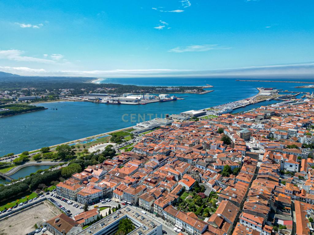 Apartamento de Luxo T3 no Centro de Viana do Castelo - Image 43