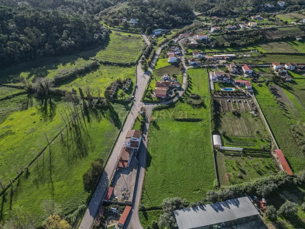 Terreno de 7.000m² na Vila de Maiorca - Image 5