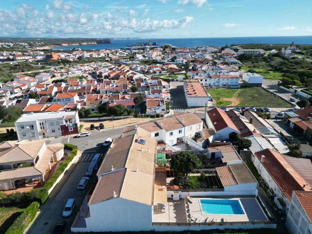 Excelente moradia T4, com garagem e piscina em Sagres, Portugal - Image 5