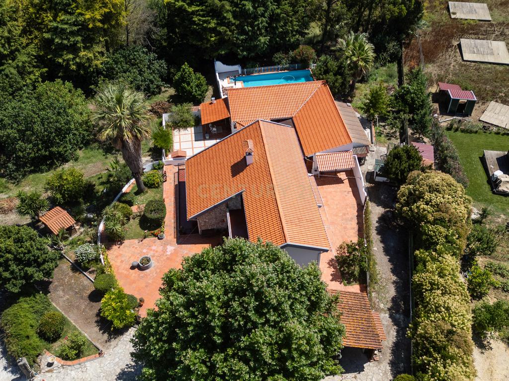 Moradia T3+1 com piscina para venda em Santarém - Image 21
