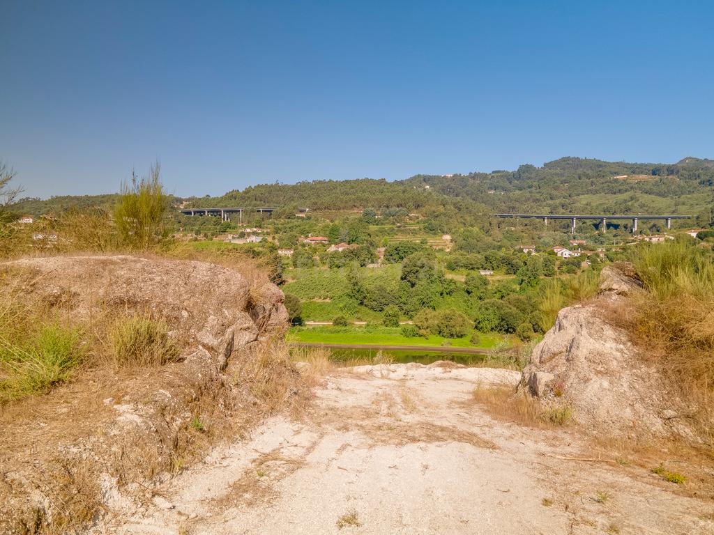 Quinta com frente Rio Tâmega, Amarante - Image 17