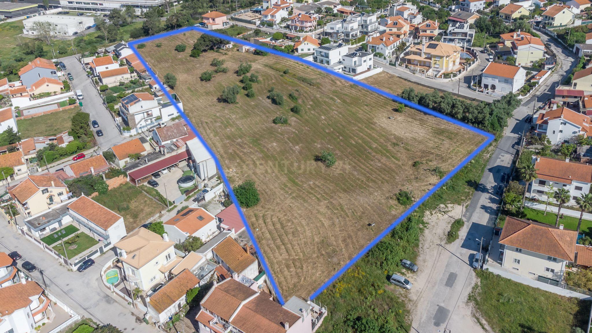 Land for sale in Almada, Portugal — €849,000