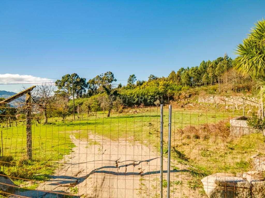 Moradia para Reconstrução com Terreno - Image 18