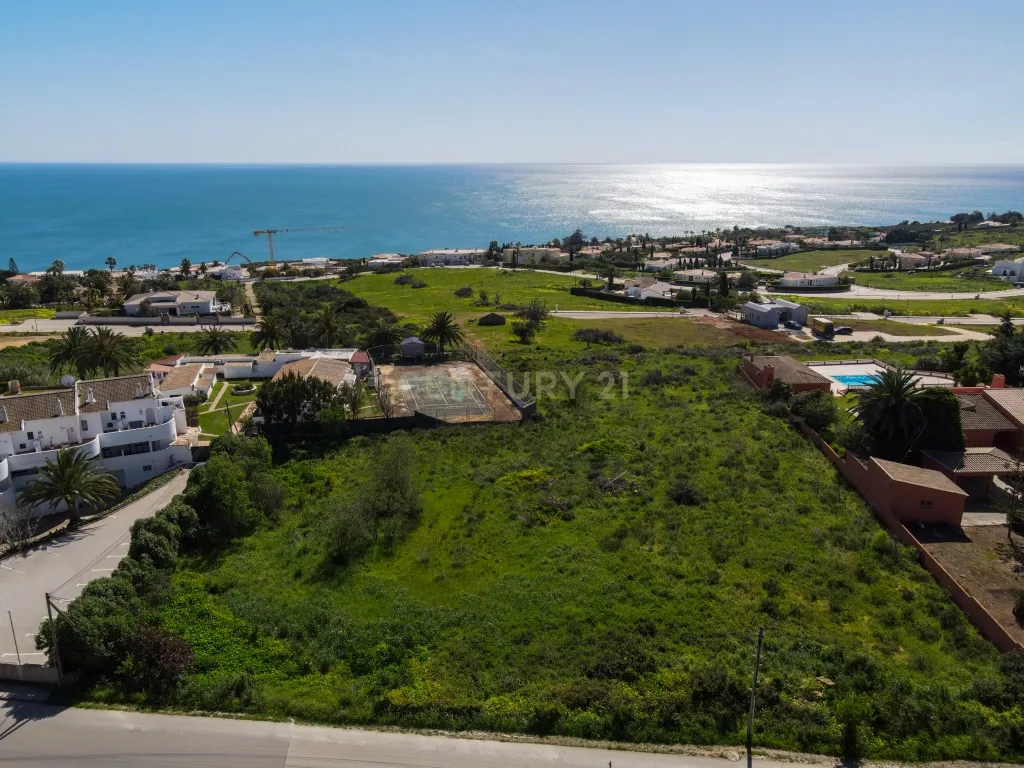 *** Terreno urbano, de 7.080 m2 com vista mar e PIP de projeto aprovado - Luz - Lagos - Portugal *** - Image 4
