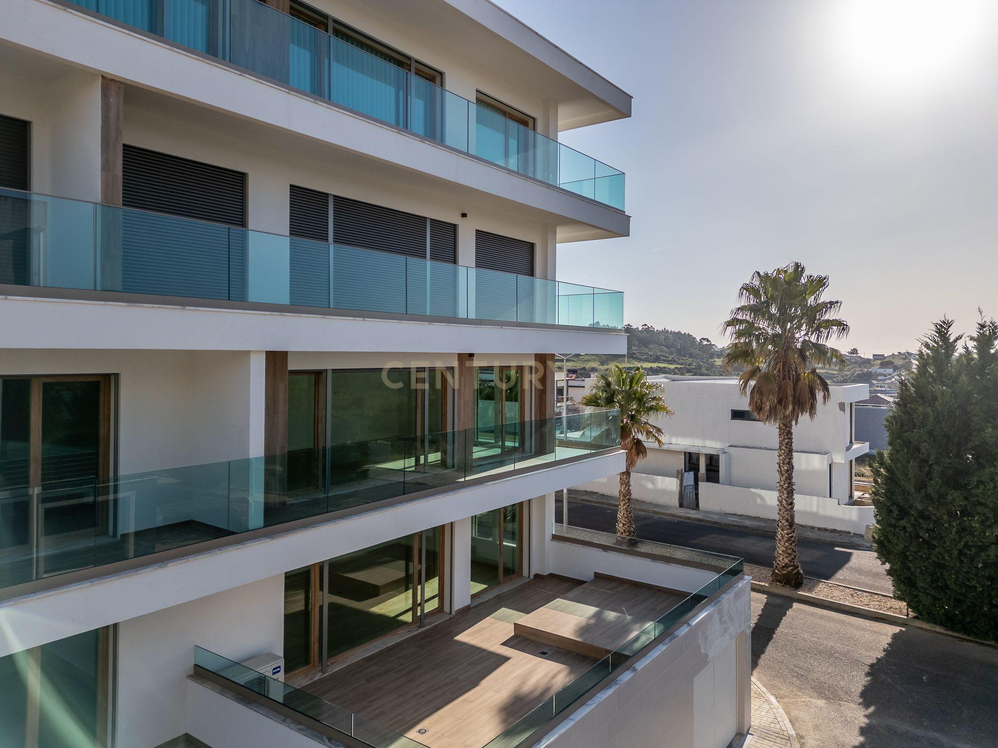 Apartamentos T3 Exclusivos na Quinta das Pevides - Mafra - Image 1