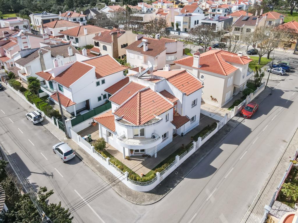 Moradia Isolada T5 nos Foros de Amora, Seixal - Image 72