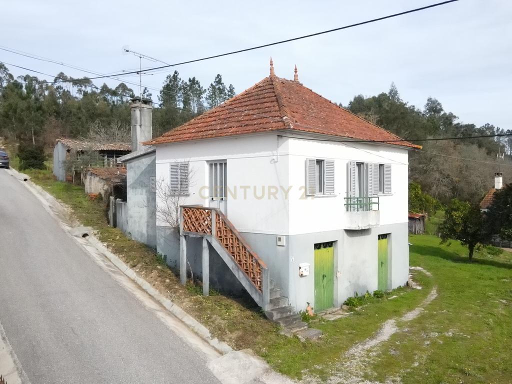 Moradia T3 || Terreno 2184m2 || Pipa || Vila Cã - Image 1