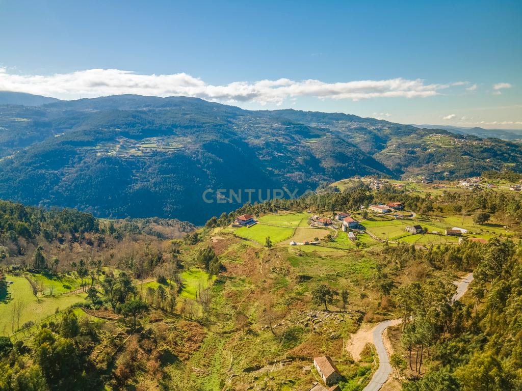 Moradia para Reconstrução com Terreno - Image 23