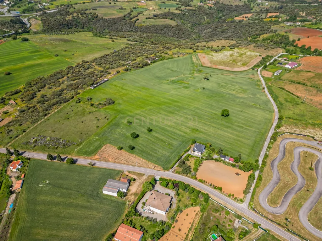 Quinta Nova - Solo industrial e agrícola a 5m do aeródromo - Image 20