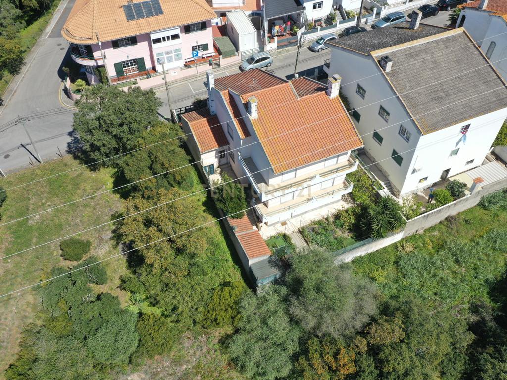 Moradia Independente T5 em Loures - Image 14