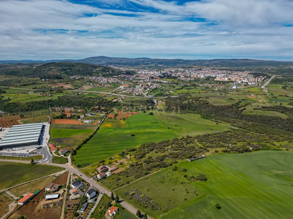 Quinta Nova - Solo industrial e agrícola a 5m do aeródromo - Image 17