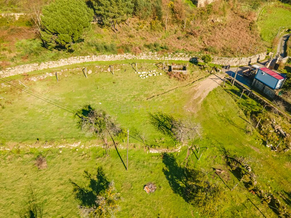 Moradia para Reconstrução com Terreno - Image 27