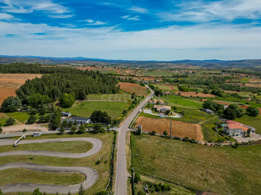 Quinta Nova - Solo industrial e agrícola a 5m do aeródromo - Image 14