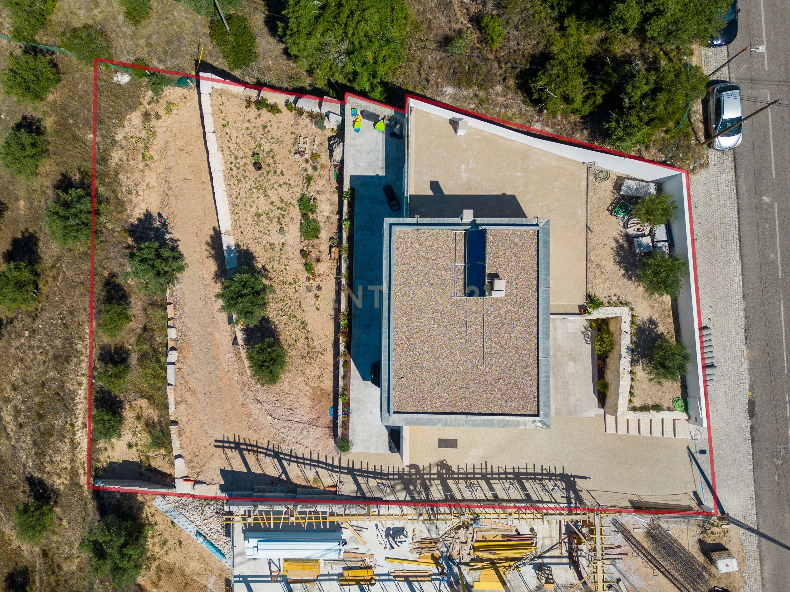 MORADIA CONTEMPORÂNEA T3 II ENCOSTA DO CASTELO OURÉM - Image 48