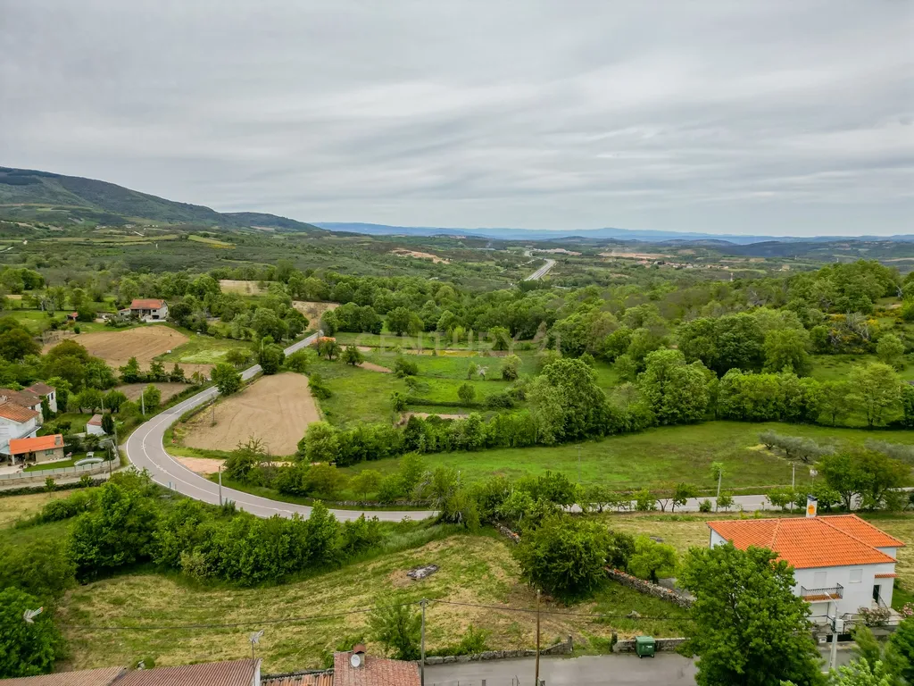 Moradia de Pedra em Rossas - Image 41