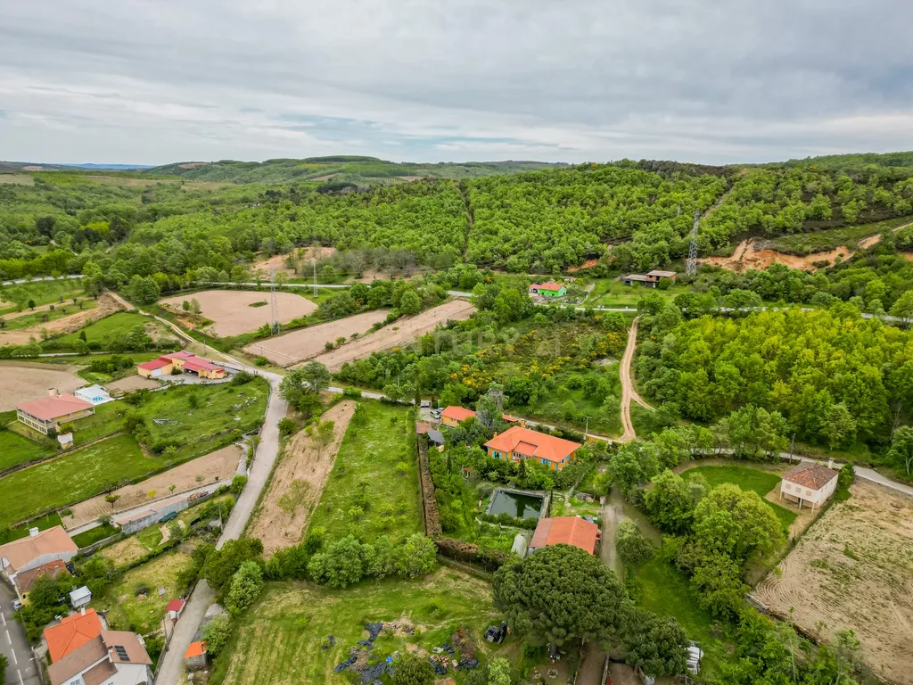 Moradia de Pedra em Rossas - Image 49