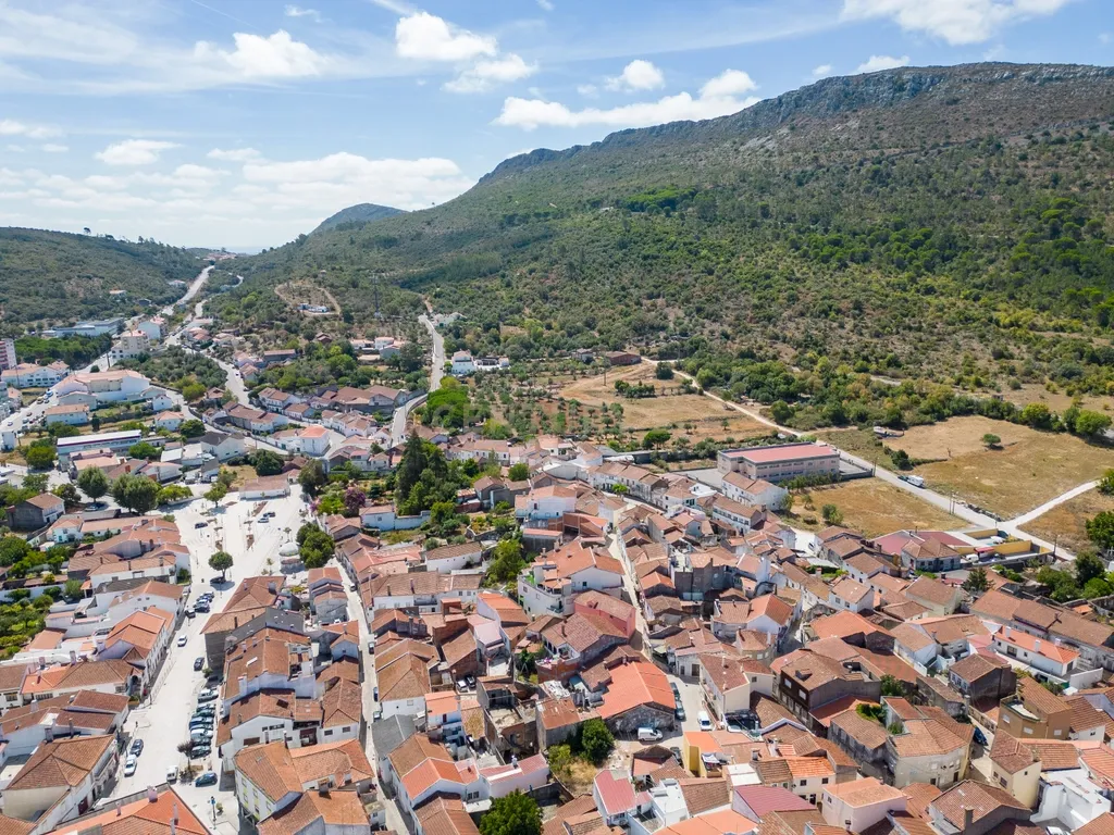 Moradia T2 Centro Minde - Image 20
