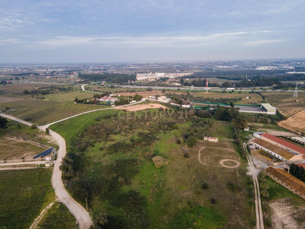 Terreno Rustico em Palmela 14250m2, com viabilidade de construção.400m2 - Image 11