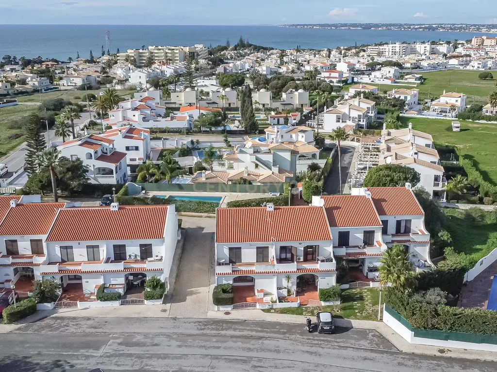 Moradia 2 quartos junto á praia - Galé - Algarve - Image 1