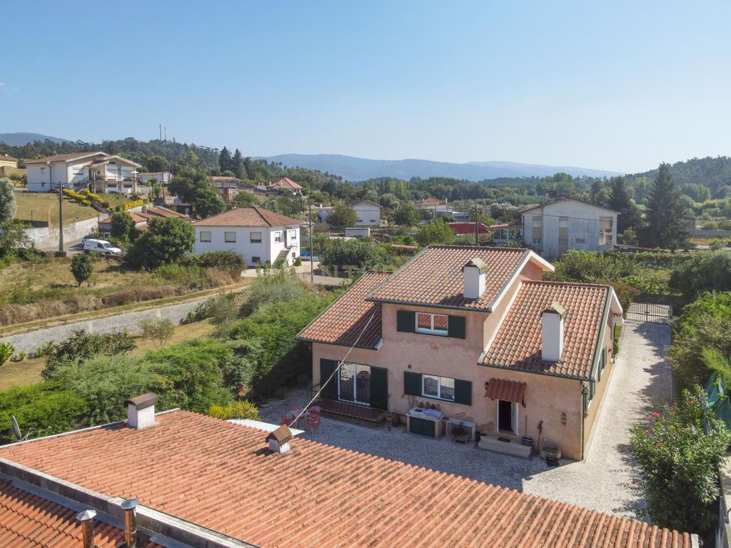 Casa Isolada em Coimbra com 5 Quartos e 4 Casas de Banho - Image 51