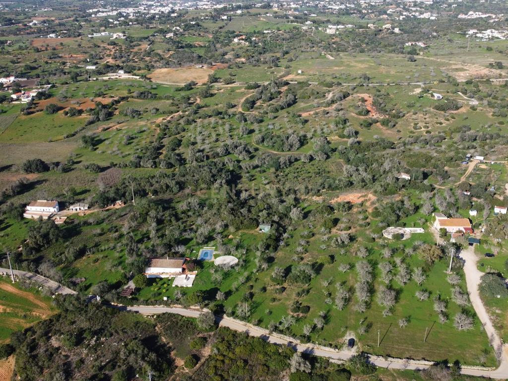 Quinta do Evaristo - Amendoal, Albufeira - Uma oportunidade única em Vale da Ursa - Image 1