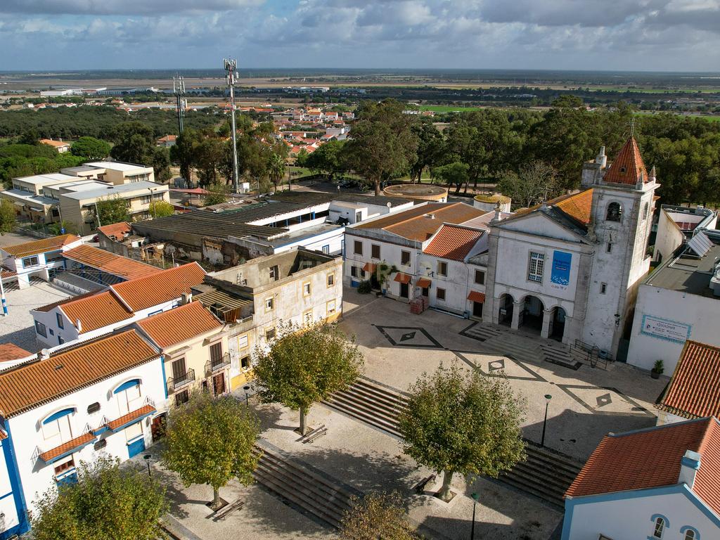 Moradia para Recuperar - Atalaia - Montijo - Image 7