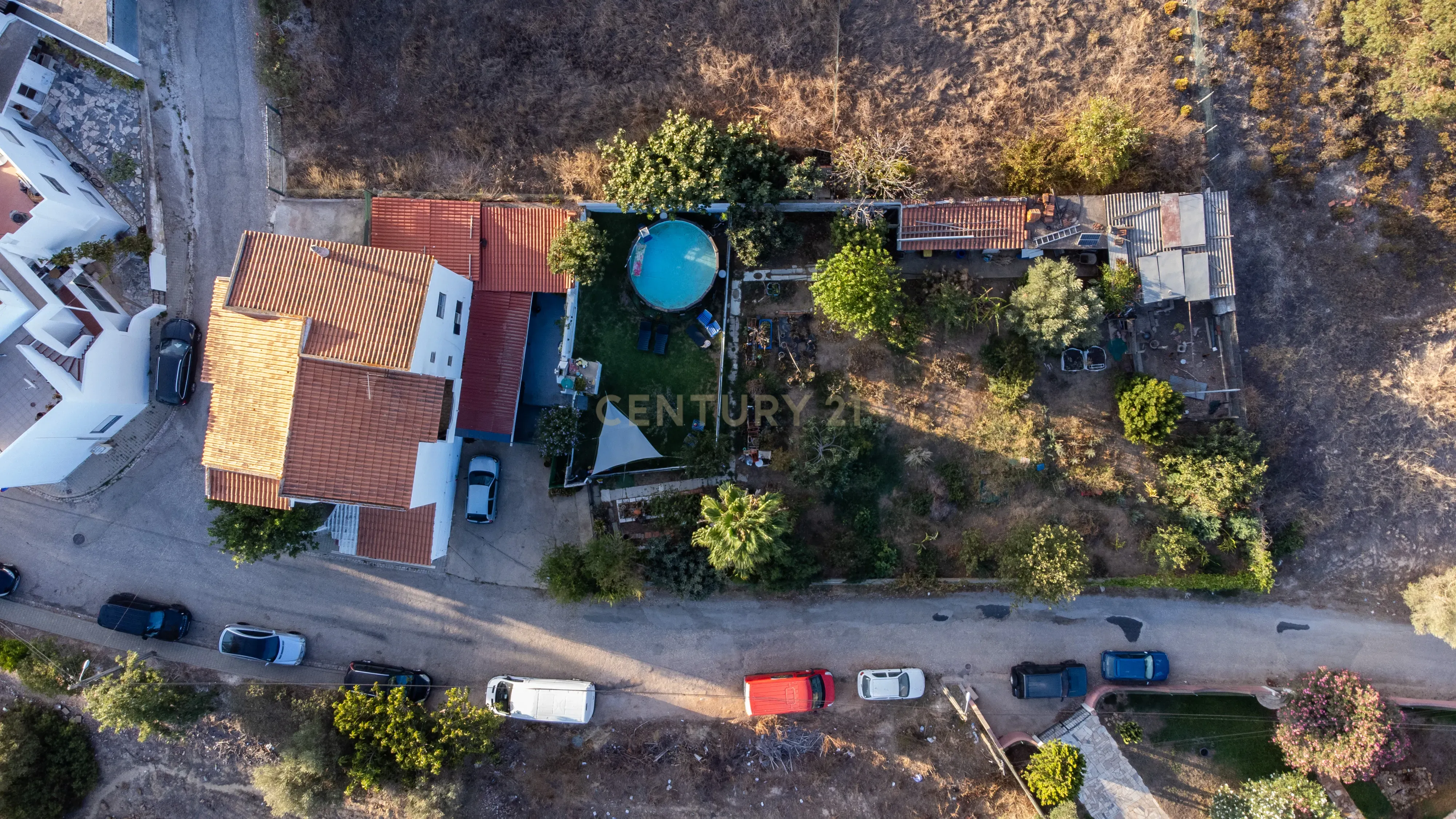 Casa Isolada em Algoz com 7 Quartos e 5 WC - Image 3