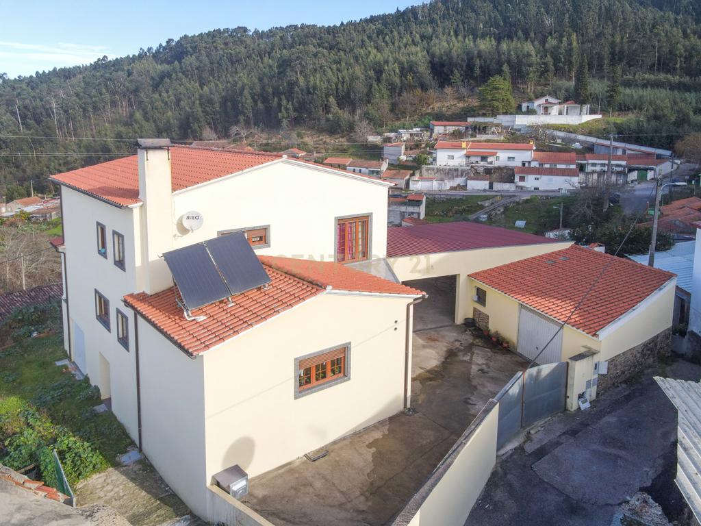 Moradia T3 em Miranda do Corvo - Image 4