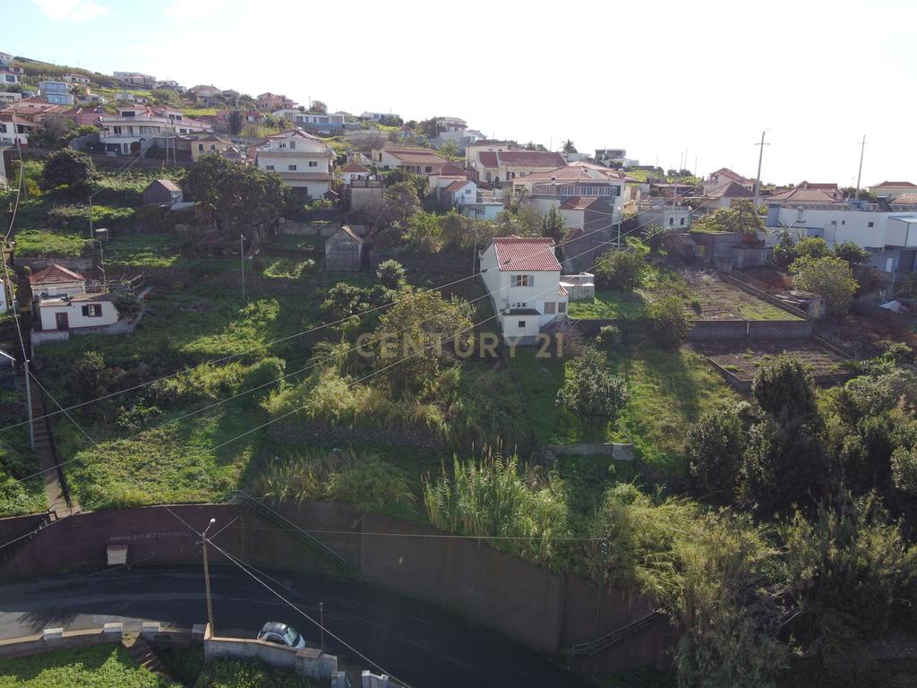Terreno Rústico no Arco da Calheta - 667 m2 - Image 9