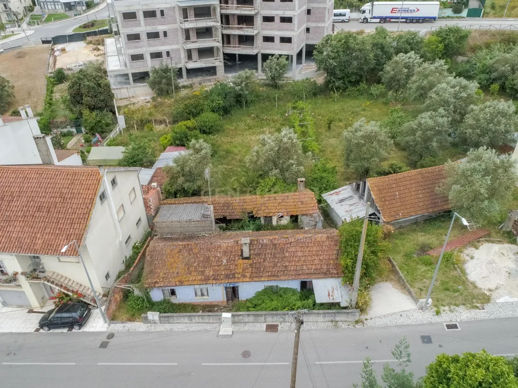 Moradia T2-r/chão para reconstruir em Pombal. - Image 1