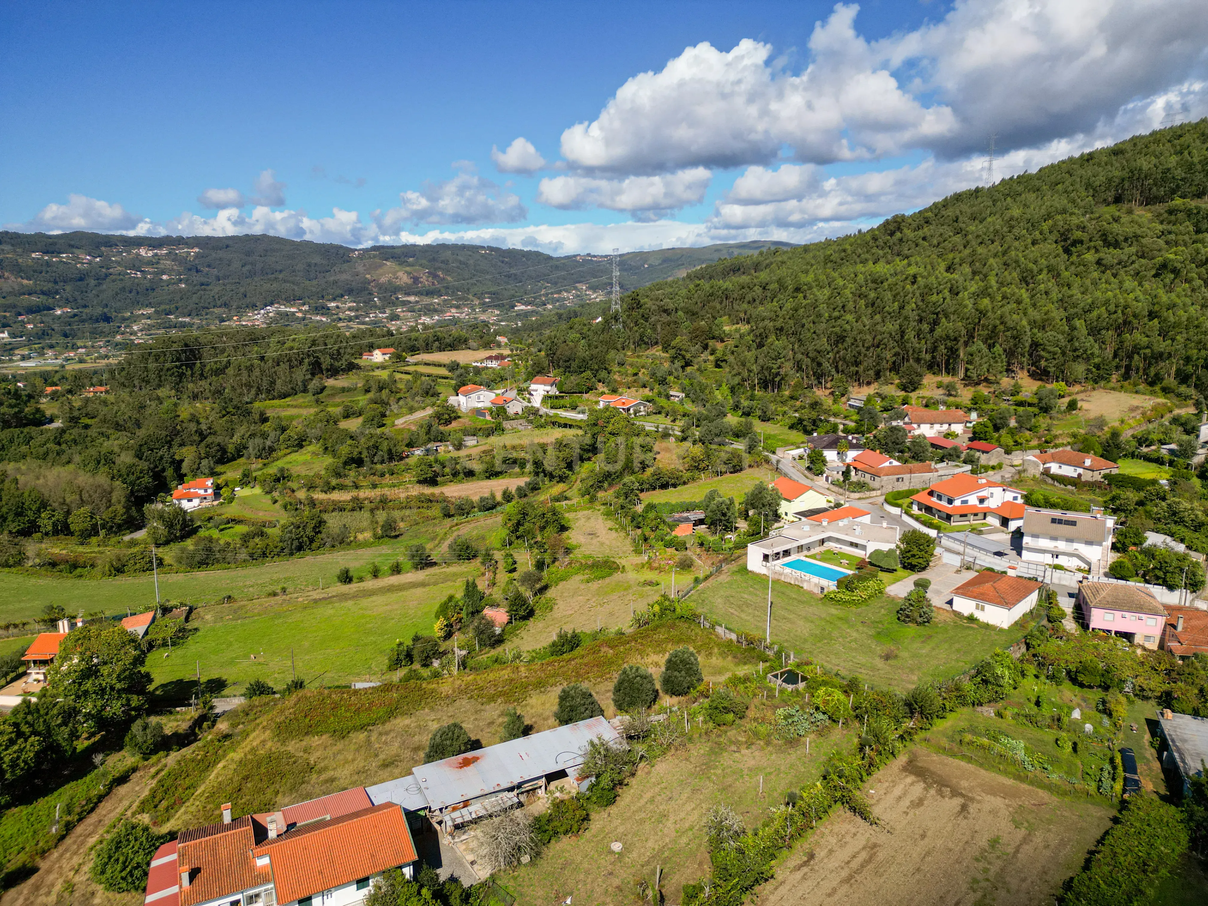 Moradia em Vila Verde/ Braga com 1461 m2 de Terreno e Agua de Poço.. - Image 21