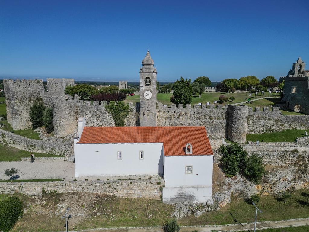 Casa para Recuperar em Montemor o Velho - 4 Quartos, 166m² - Image 24