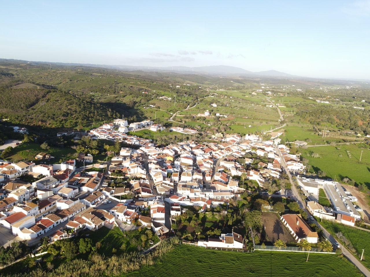 Ruína com Projeto de Moradia T1 em Barão de São João - Image 16