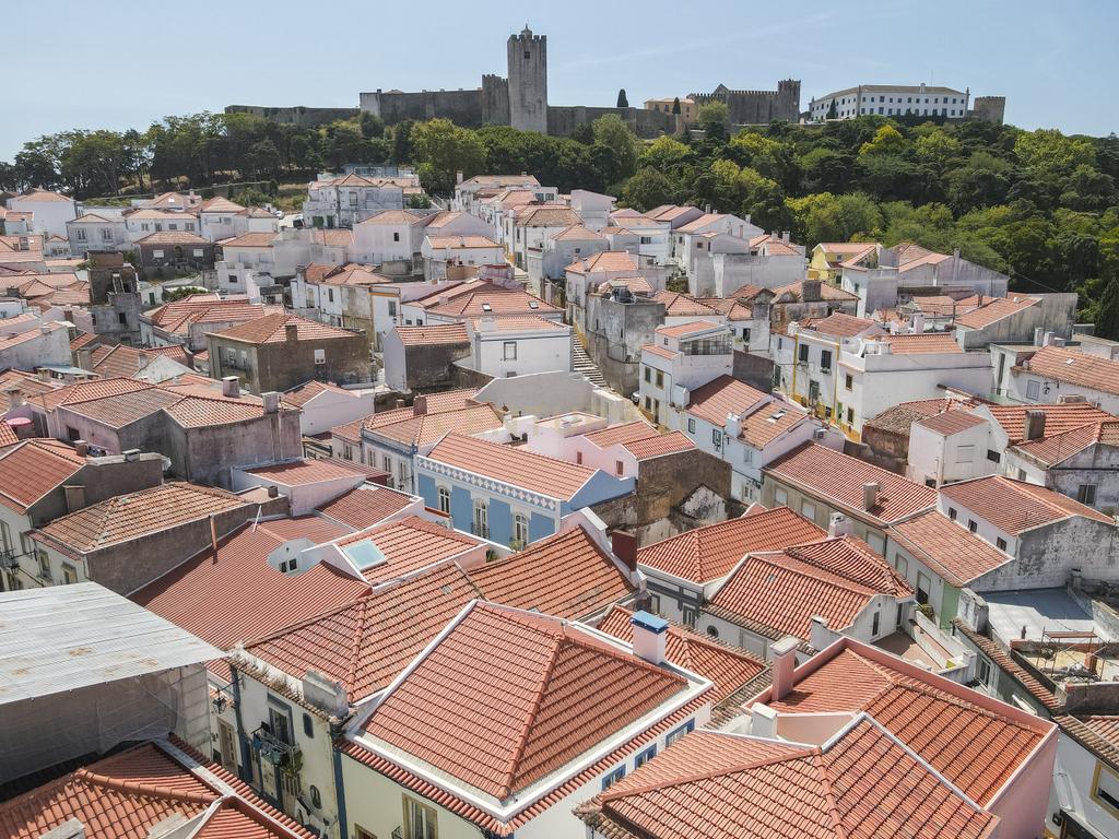 No centro de Palmela, uma casa com historia! - Image 70