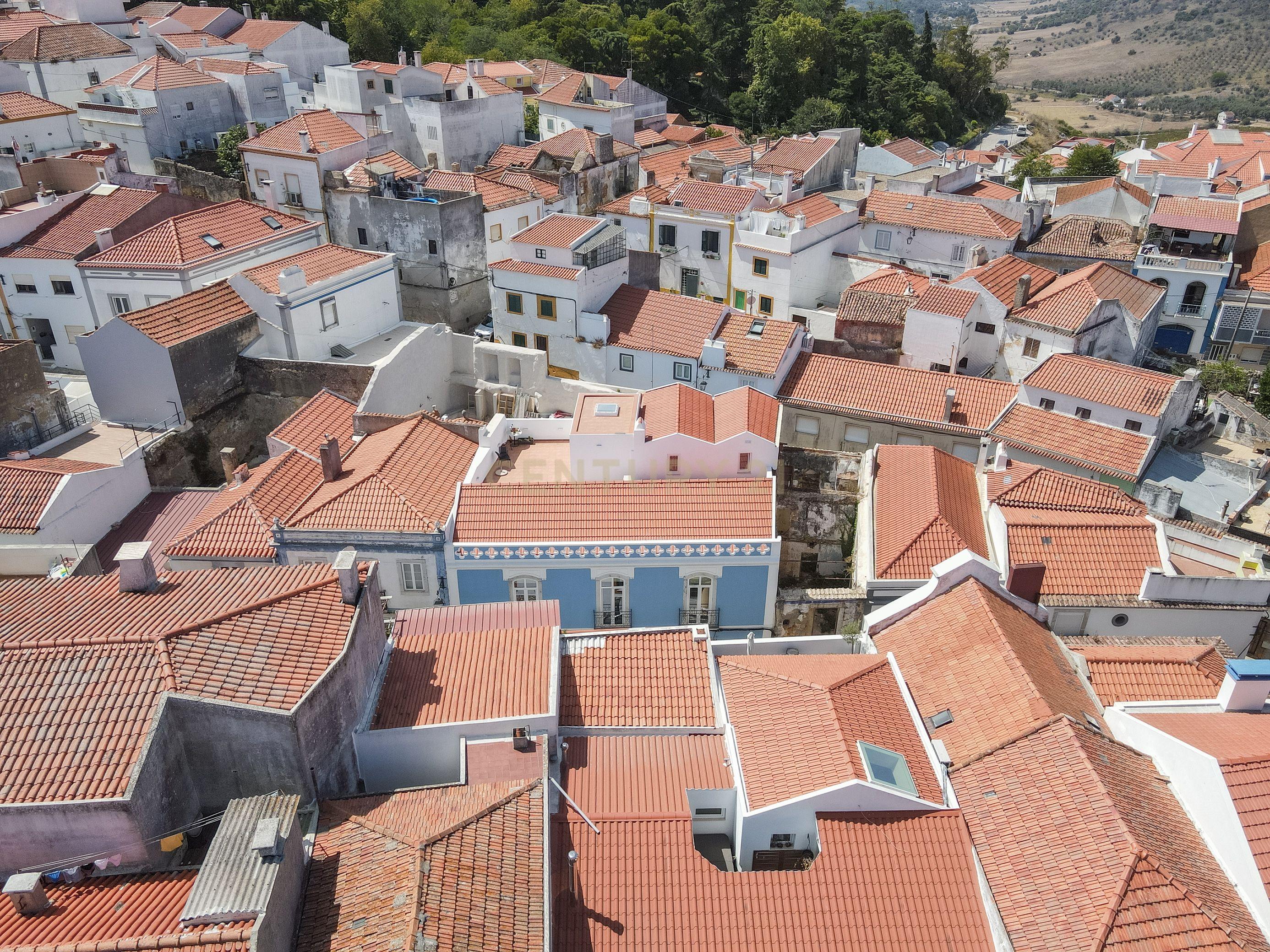 No centro de Palmela, uma casa com historia! - Image 72