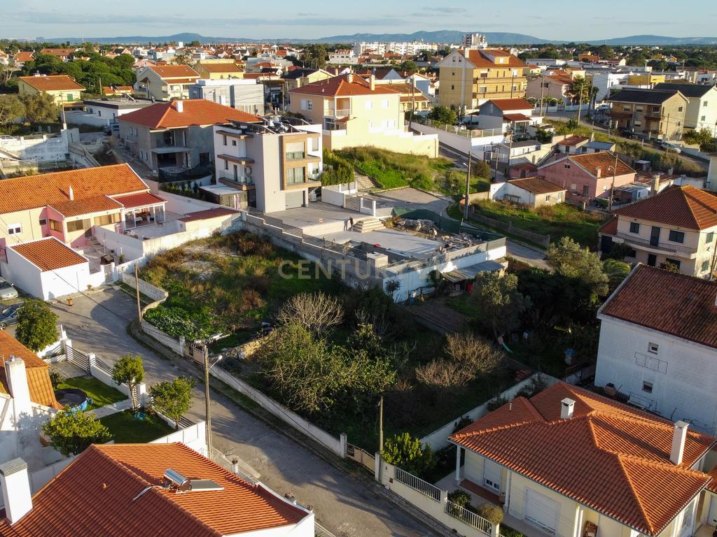 Excelente Terreno em Vale Cavala - Image 9