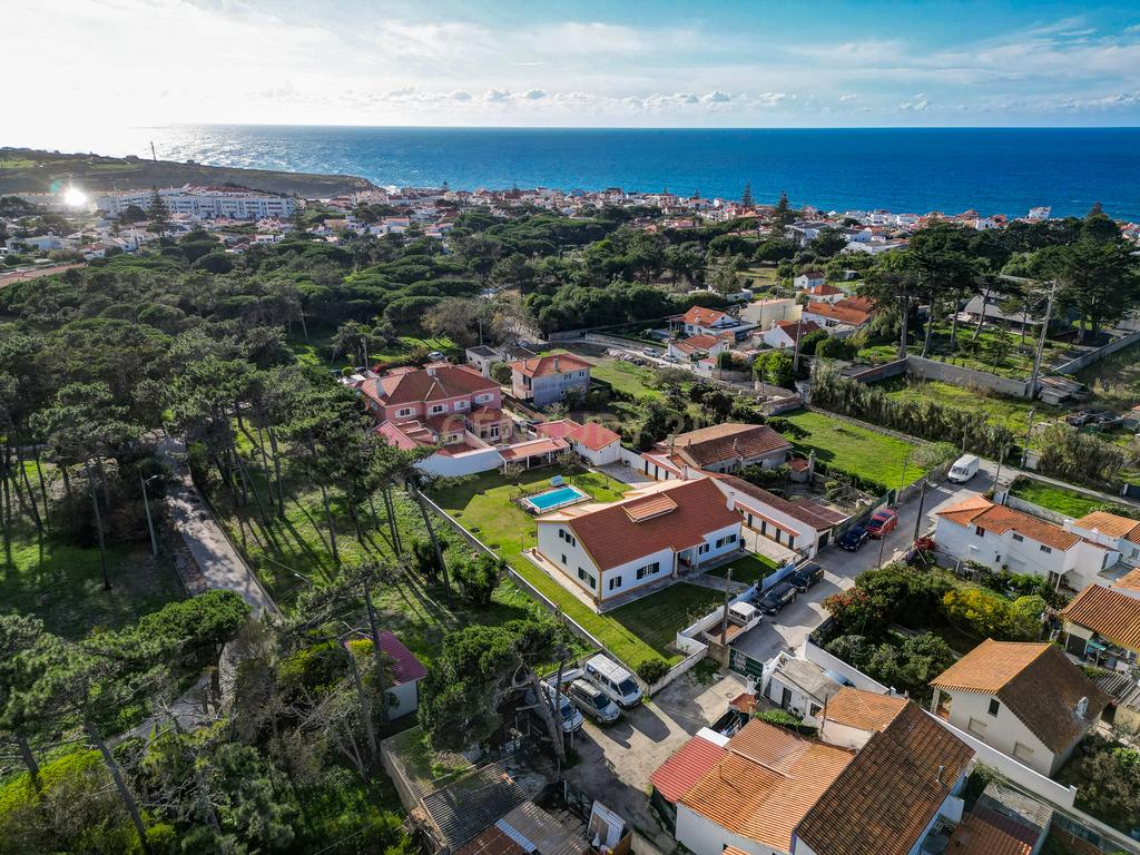 Moradia isolada T4 na Praia das Maçãs - Colares - Image 33