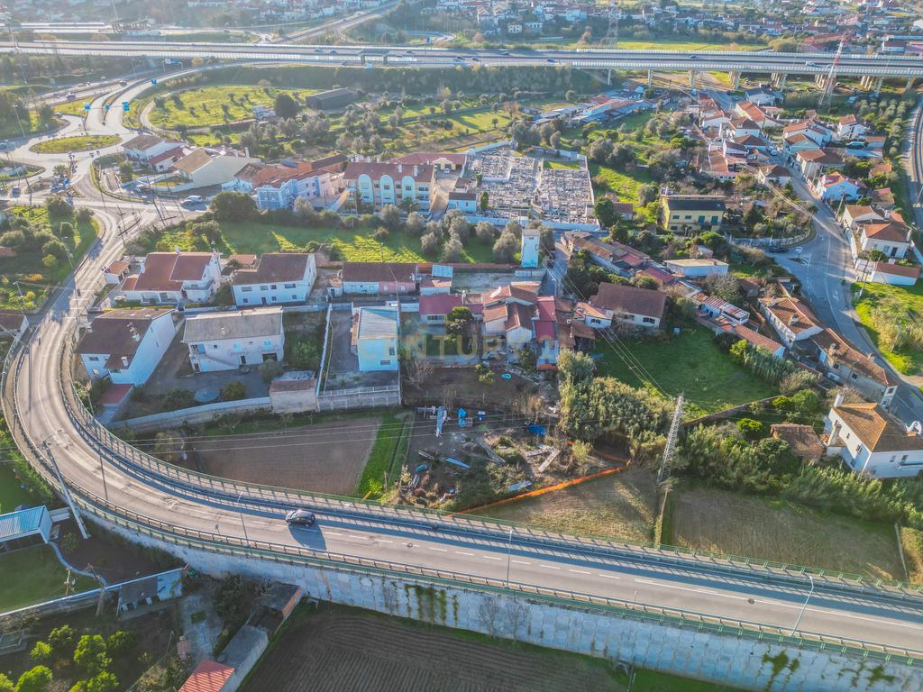 Terreno para construção com 645m2 nos Casais do campo em Coimbra - Image 9