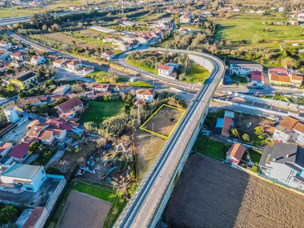 Terreno para construção com 645m2 nos Casais do campo em Coimbra - Image 10