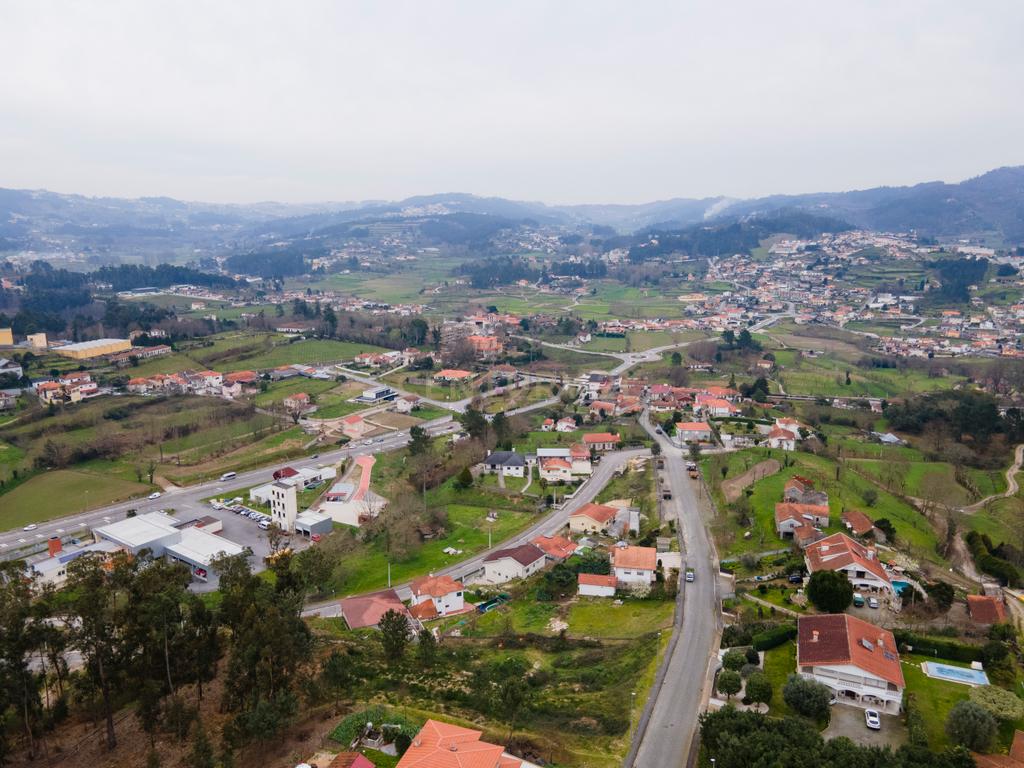 LOTE PARA CONSTRUÇÃO EM VILA MEÃ, AMARANTE - Image 3