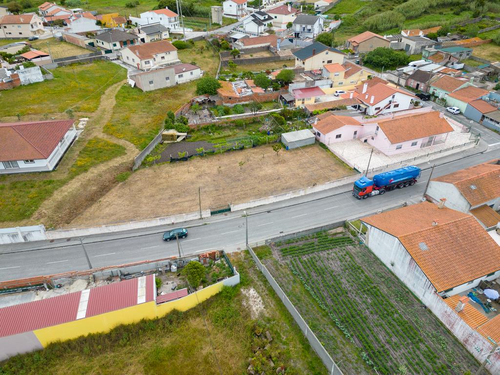 Moradia T3 Térrea  Vieira de Leiria - Image 6