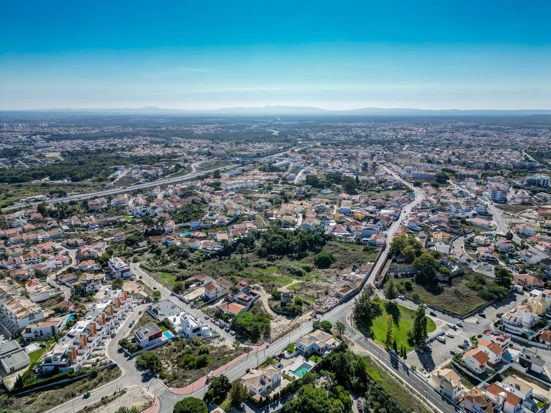 Prédio urbano 1.480m2 implantação, 2 pisos, 1.632m2 terreno, a 3km da praia - Image 9